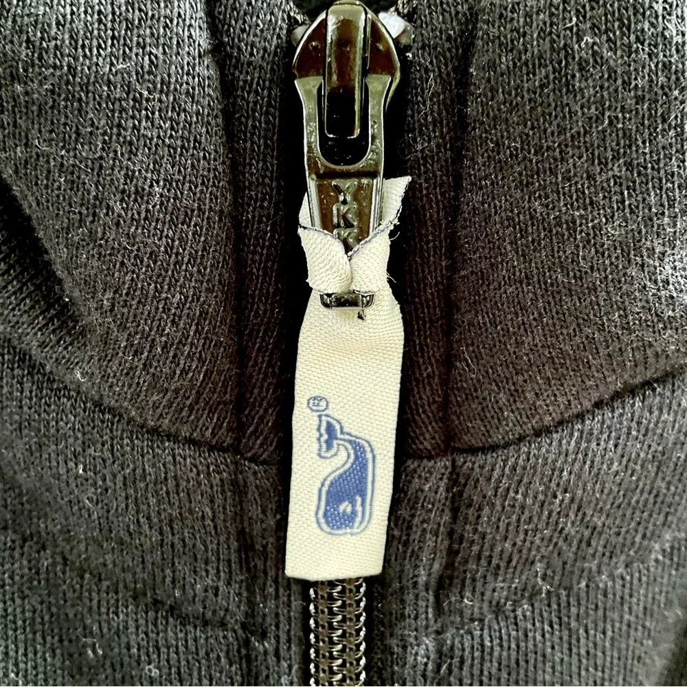 Vineyard Vines 1/4 Zip Pullover Sweatshirt Black Red Shirt Men’s M - Picture 14 of 16